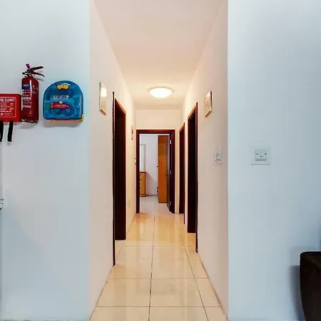 K14 -3bdrm Penthouse With Views - Superb Location Apartamento Msida