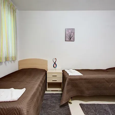 K14 -3bdrm Penthouse With Views - Superb Location Apartamento Msida